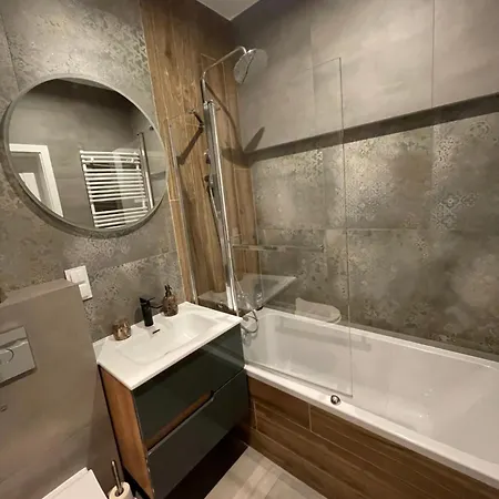 Essence Lux Apartment, Free Parking, Self Check-in 24h *