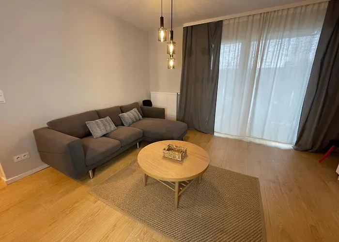 Appartement Essence Lux Apartment, Free Parking, Self Check-in 24h