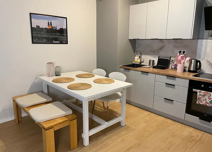 Appartement Essence Lux Apartment, Free Parking, Self Check-in 24h