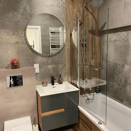 Apartment Essence Lux Apartment, Free Parking, Self Check-in 24h *
