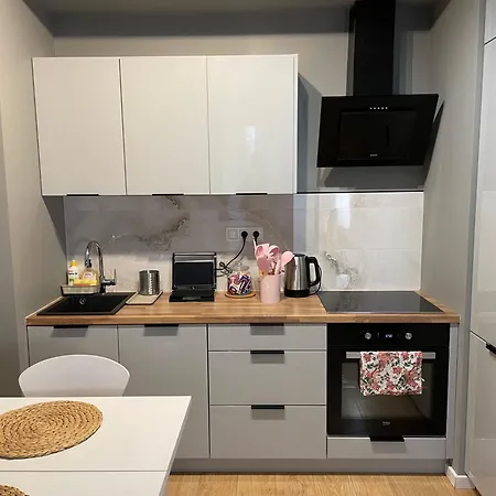 Apartment Essence Lux Apartment, Free Parking, Self Check-in 24h Poznan