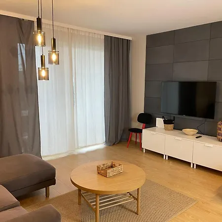 Essence Lux Apartment, Free Parking, Self Check-in 24h Apartment