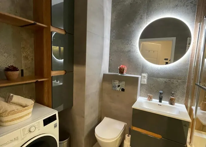 Apartment Essence Lux Apartment, Free Parking, Self Check-in 24h *